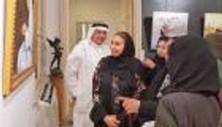 بالصور.. 32 فنانة تشكيلية بمعرض روح الفن في جدة