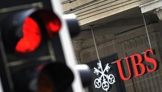 أسهم أوروبا تهبط بقيادة يو.بي.إس