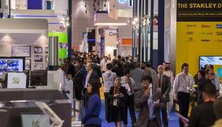 جانب من معرض إنترسك 2019 في دبي