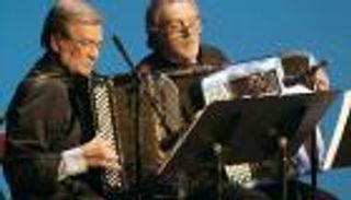 وفاة أسطورة الأكورديون الفرنسي مارسيل أزولا