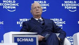 كلاوس شواب مؤسس ورئيس المنتدى الاقتصادي العالمي 