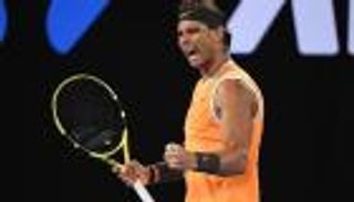 نادال يواجه تيتيباس بنصف نهائي أستراليا المفتوحة للتنس