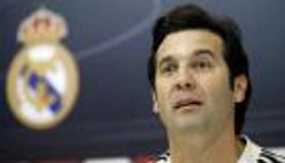 سولاري يعلق على هدف سواريز "الجدلي" في ليجانيس