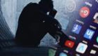 6 حالات تؤثر فيها وسائل التواصل بالسلب.. بينها احترامك لذاتك