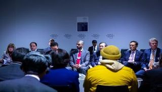 اجتماع للمجلس الاستشاري لمراكز الثورة الصناعية الرابعة العالمية