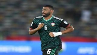 فارس جمعة مدافع منتخب الإمارات