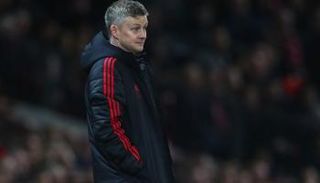 أرسنال يواجه مانشستر يونايتد