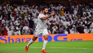 علي مبخوت لاعب المنتخب الإماراتي