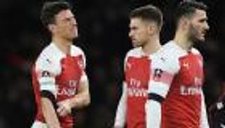 إيمري يتوقع إصابة كوسيليني بكسر في الفك