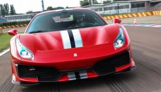 موديل فيراري 488 Pista