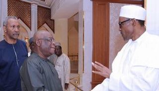 صورة تجمع بخاري مع والتر أونوجن - أرشيفية