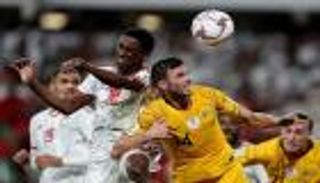 لاعب "الأبيض" واثق بدعم الجماهير في نصف نهائي كأس آسيا