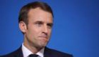 ماكرون يرفض انتقادات نائبي رئيس وزراء إيطاليا ويصفها بـ"غير المهمة"