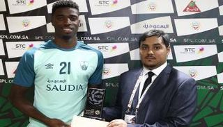 ديجانيني تافاريس مهاجم أهلي جدة