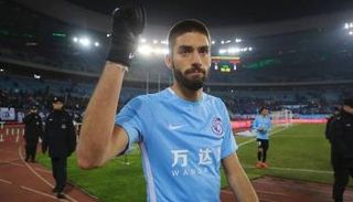  يانيك كاراسكو 