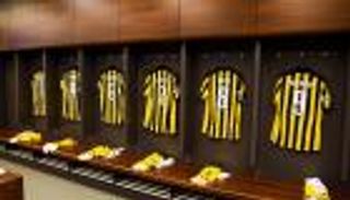 تيفو "لعبة العروش" يزين مدرجات الجوهرة المشعة