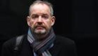 "الجارديان".. اعترافات جديدة بفضيحة "رشوة" حمد بن جاسم و"باركليز"