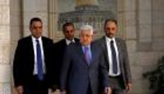 الرئيس الفلسطيني يقبل استقالة الحكومة ويكلفها بتسيير الأعمال