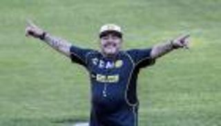 فضائح مارادونا في مسلسل جديد عن أسطورة كرة القدم