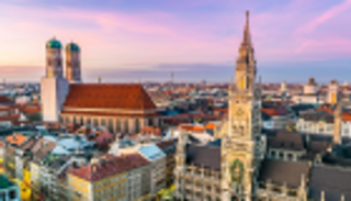 بالصور.. "ميونخ" جملية نهر إيسار في ألمانيا