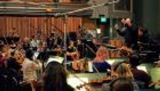 اللوفر أبوظبي يقدم فنون الصوت المبتكرة والذكاء الاصطناعي