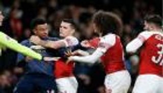 الاتحاد الإنجليزي يحقق في سلوك جماهير أرسنال ضد لينجارد