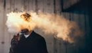 ارتفاع خطر الإصابة بالسكتات بين مدخني السجائر الإلكترونية