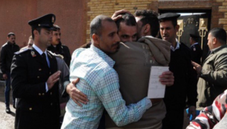 مصر تفرج عن 487 سجينا بعفو رئاسي 