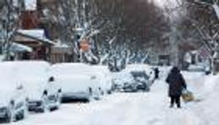 بالصور.. استمرار موجة البرد القارس في الغرب الأوسط الأمريكي