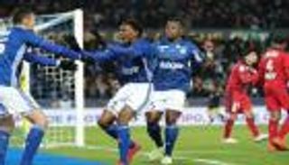 ستراسبورج يضرب موعدا مع جانجون في نهائي كأس الرابطة الفرنسية