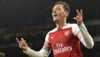 أرسنال يستقر على موعد رحيل أوزيل