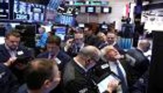 نتائج فيسبوك تدعم ناسداك وستاندرد آند بورز عند الفتح في وول ستريت