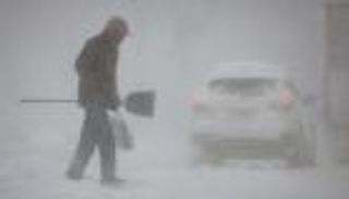 بالصور.. 12 قتيلا في عاصفة قطبية تضرب غرب أمريكا