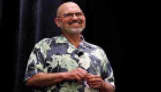 رائد صناعة الروبوتات يشارك في مؤتمر دبي الرياضي للذكاء الاصطناعي