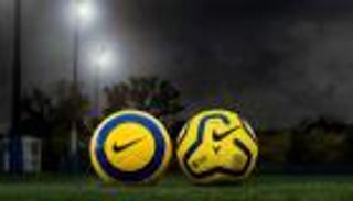 "كرة الشتاء" بالبريمييرليج تذكر تشيلسي بموسمه التاريخي