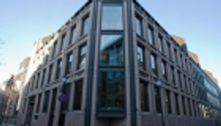 أكبر صندوق سيادي في العالم ينسحب من 95 شركة نفط