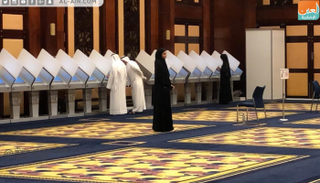 جانب من الإقبال على التصويت المبكر لانتخابات "الوطني الاتحادي"
