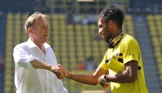 أوباميانج مع فاتسكه