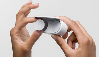 سماعة مايكروسوفت surface earbuds