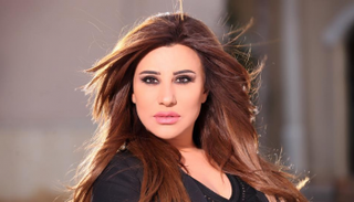 الفنانة اللبنانية نجوى كرم 