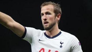 هاري كين مهاجم السبيرز