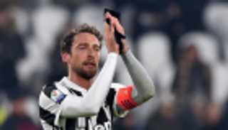 ماركيزيو نجم يوفنتوس السابق يعلن اعتزاله