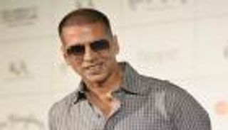 أكشاي كومار يكشف أول ملصق لفيلمه المنتظر