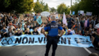 منظمة عالمية تدعو 60 مدينة إلى "التمرد" لحماية البيئة