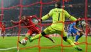 شبح ليفاندوفسكي يطارد حارس هوفنهايم قبل صدام البوندسليجا