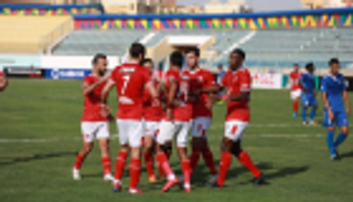 فوز ساحق جديد.. الأهلي يواصل انطلاقته القوية في الدوري المصري