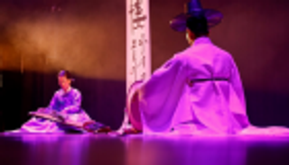 كوريا الجنوبية تستعرض 300 عام من الإبداع بالشارقة