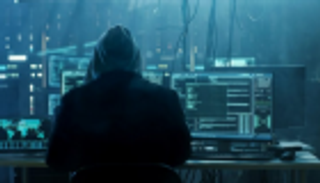 خبراء غربيون: إيران تستعد لحرب إلكترونية وسط تصاعد التوترات