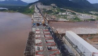 جانب من أعمال البناء في سد النهضة - أرشيفية