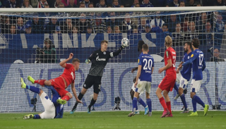 من مباراة شالكه وكولن